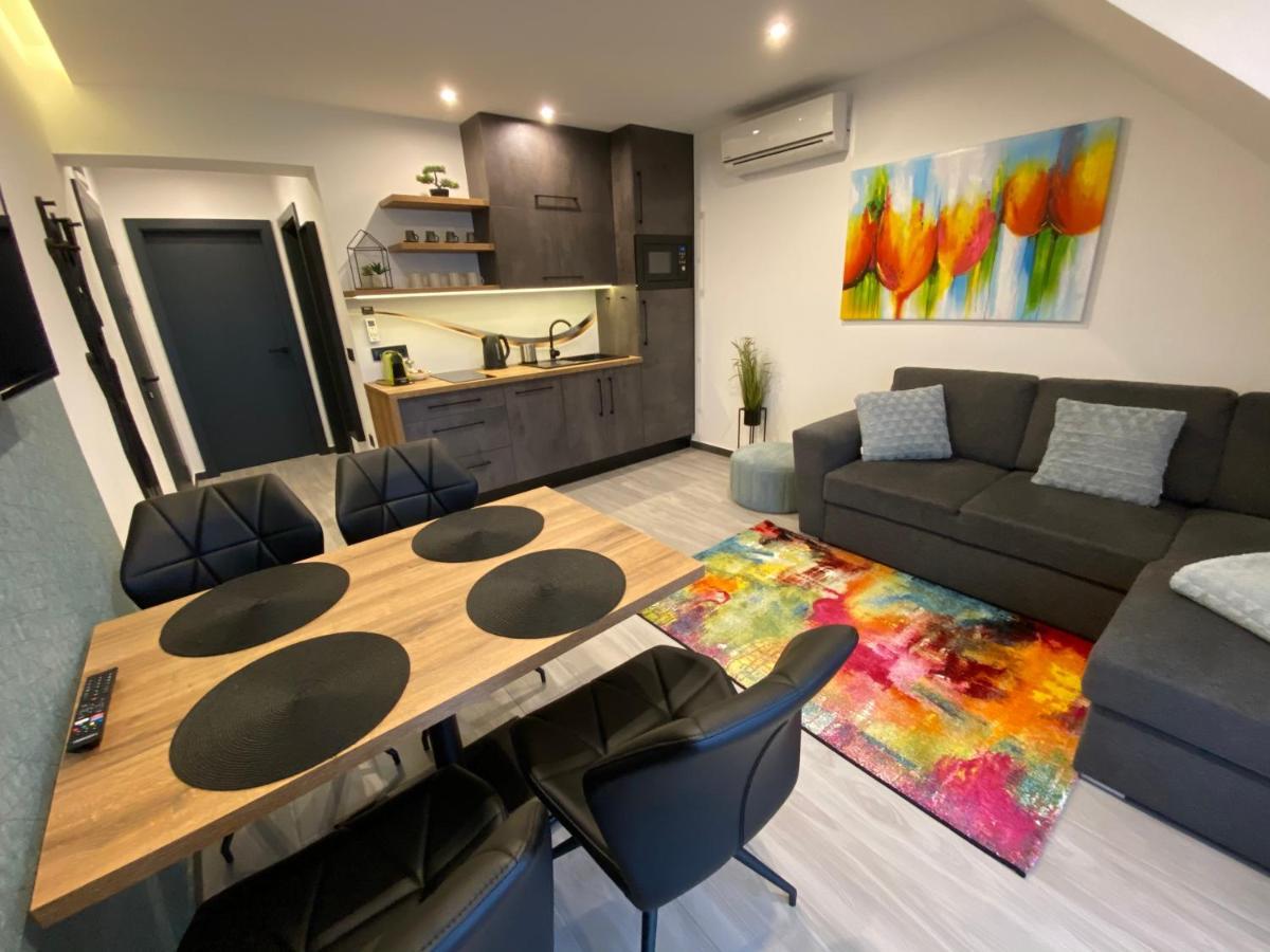 Luxury Apartments Кестхей Екстер'єр фото